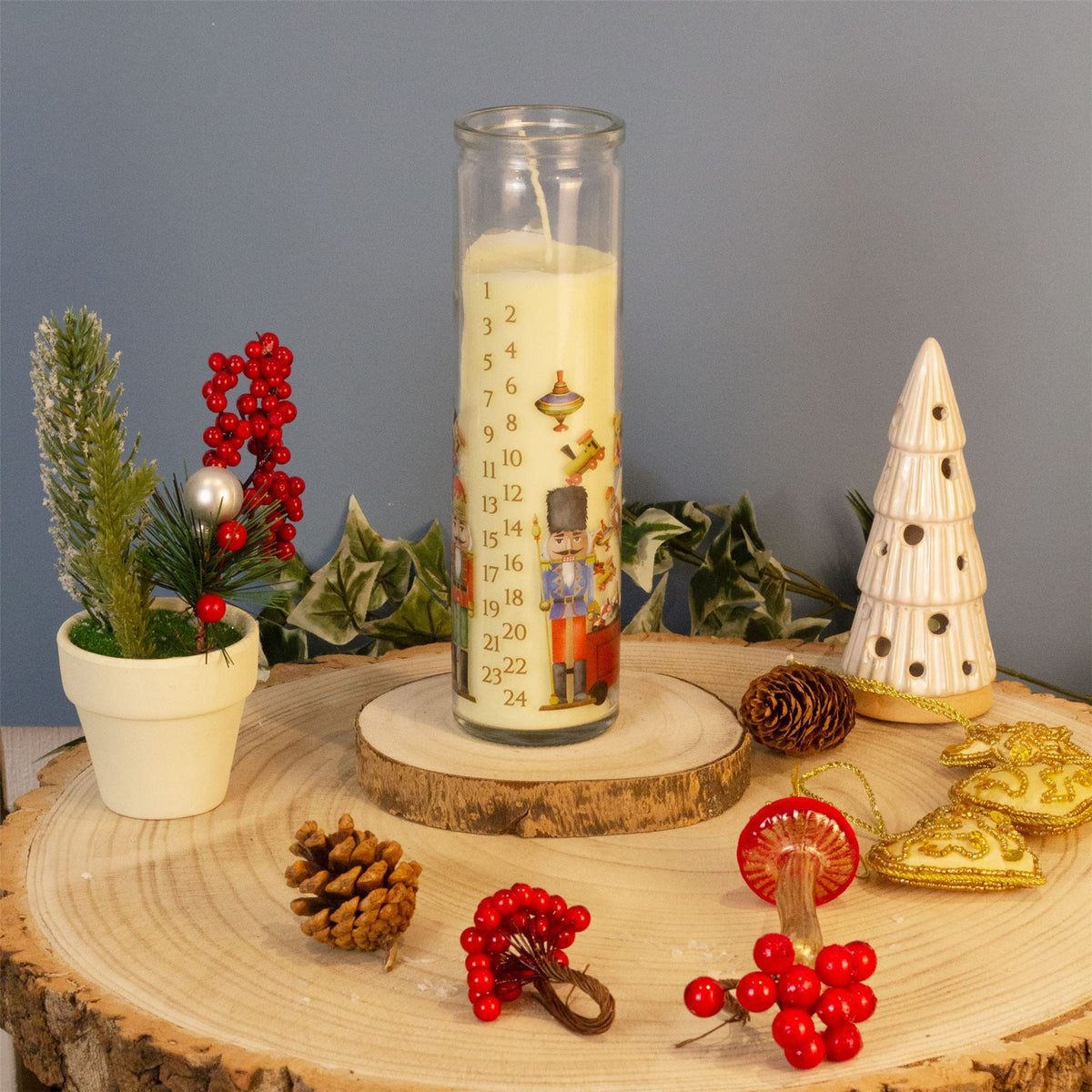 Santa's Workshop Christmas Advent Candle | Pillar Candle in Glass Jar - 21cm Advent Candle - Tophatter Daily Deals