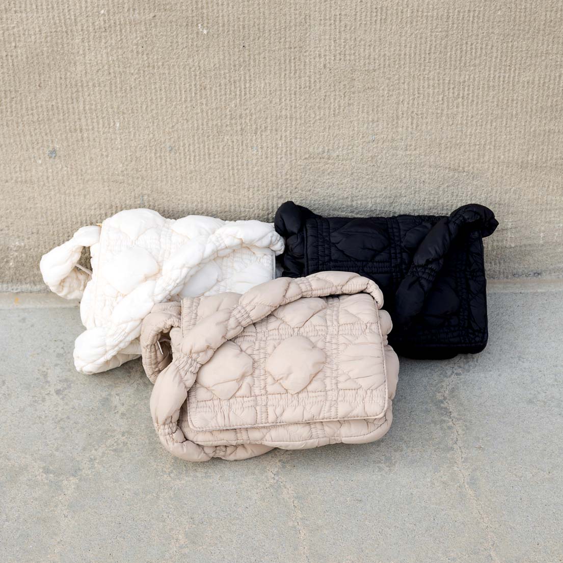 Brinley Foldover Quilted Puffer Crossbody Handbags & Wallets - Tophatter Daily Deals