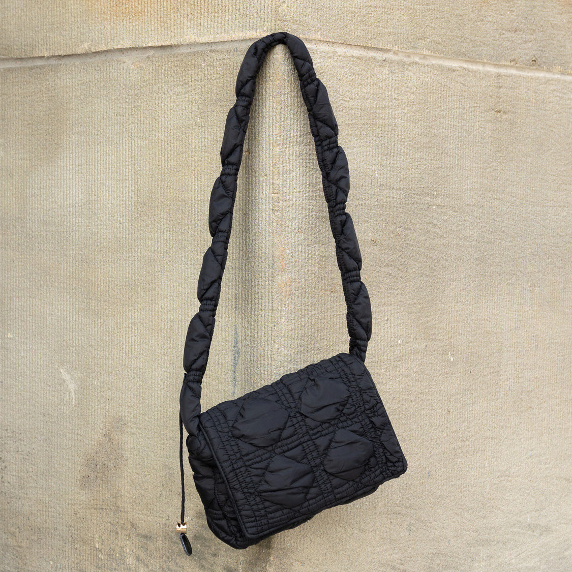 Brinley Foldover Quilted Puffer Crossbody Black Handbags & Wallets - Tophatter Daily Deals