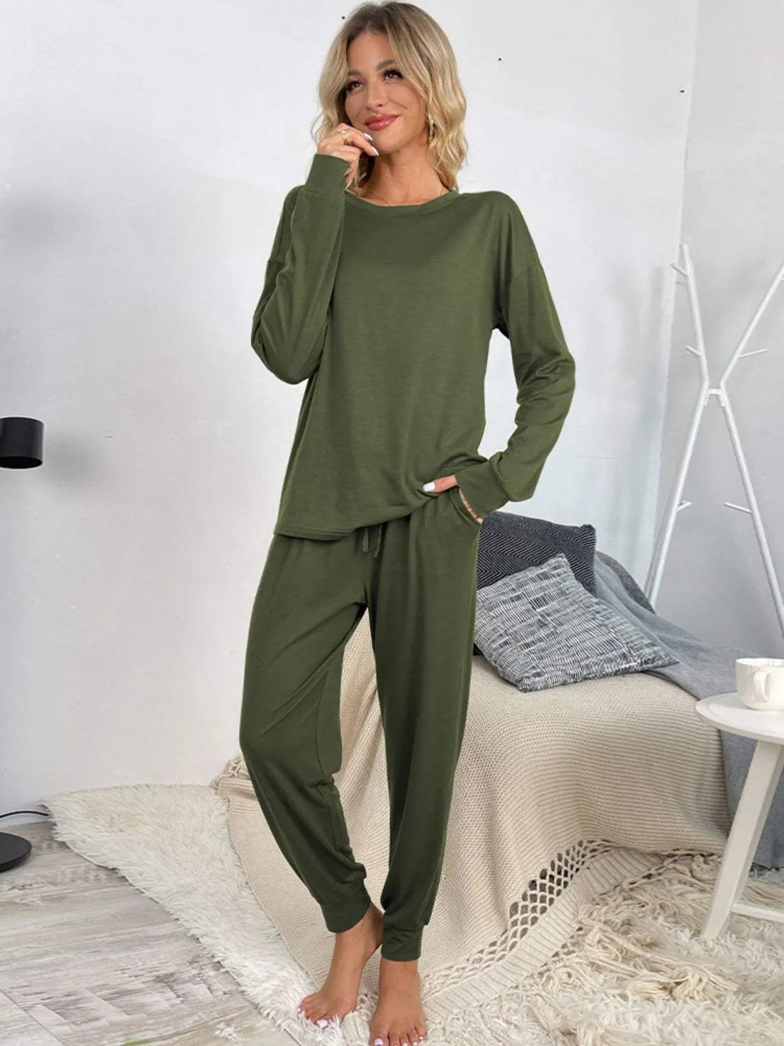 Round Neck Top and Drawstring Pants Lounge Set Loungewear Sets - Tophatter Daily Deals