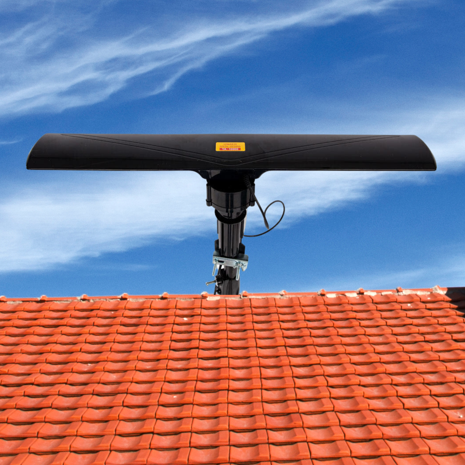 Outdoor TV Antenna Omnidirectional With Amplifier 990 Miles - Tophatter Daily Deals