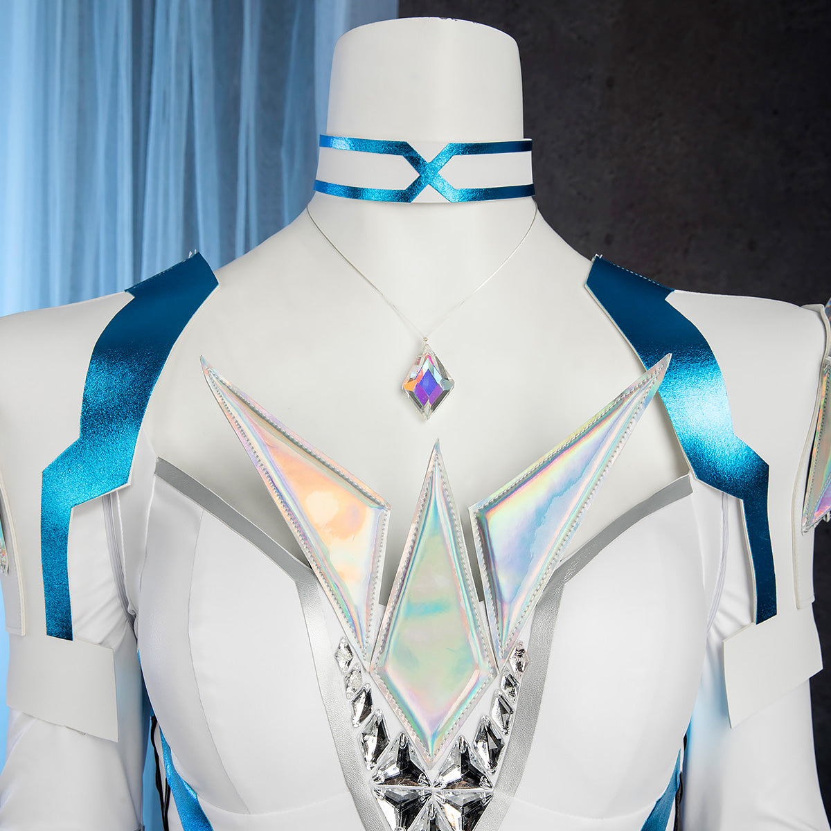 MAV Rivals White Queen Emma Frost Cosplay Costume Costume - Tophatter Daily Deals