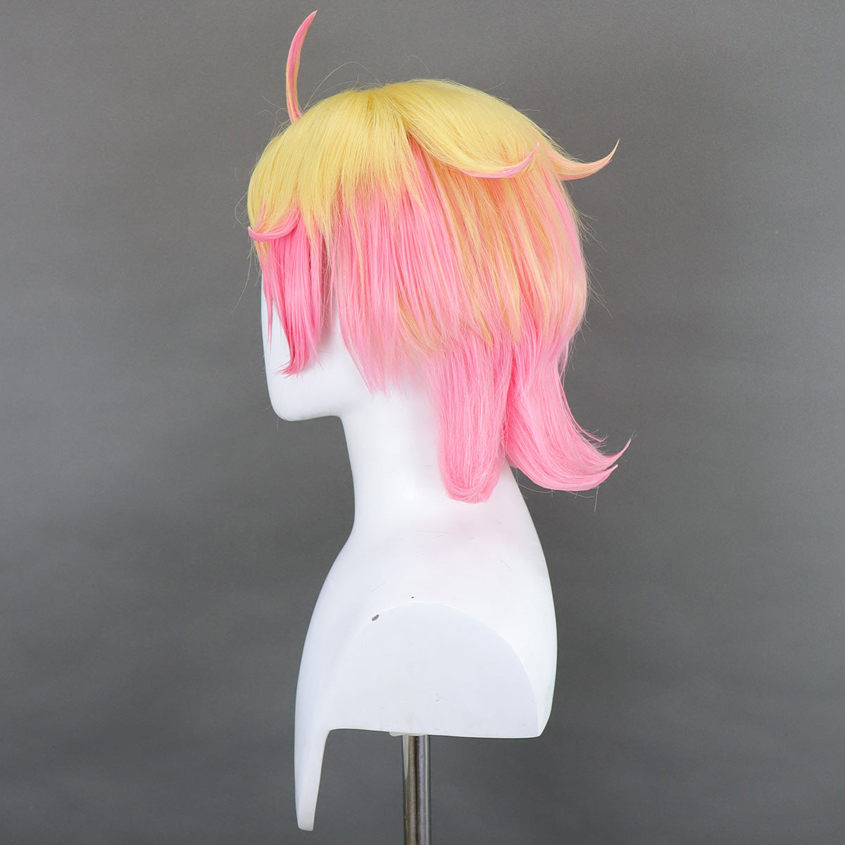 Pokemon Legends: Z-A Urbain Pink Cosplay Wig Wig - Tophatter Daily Deals