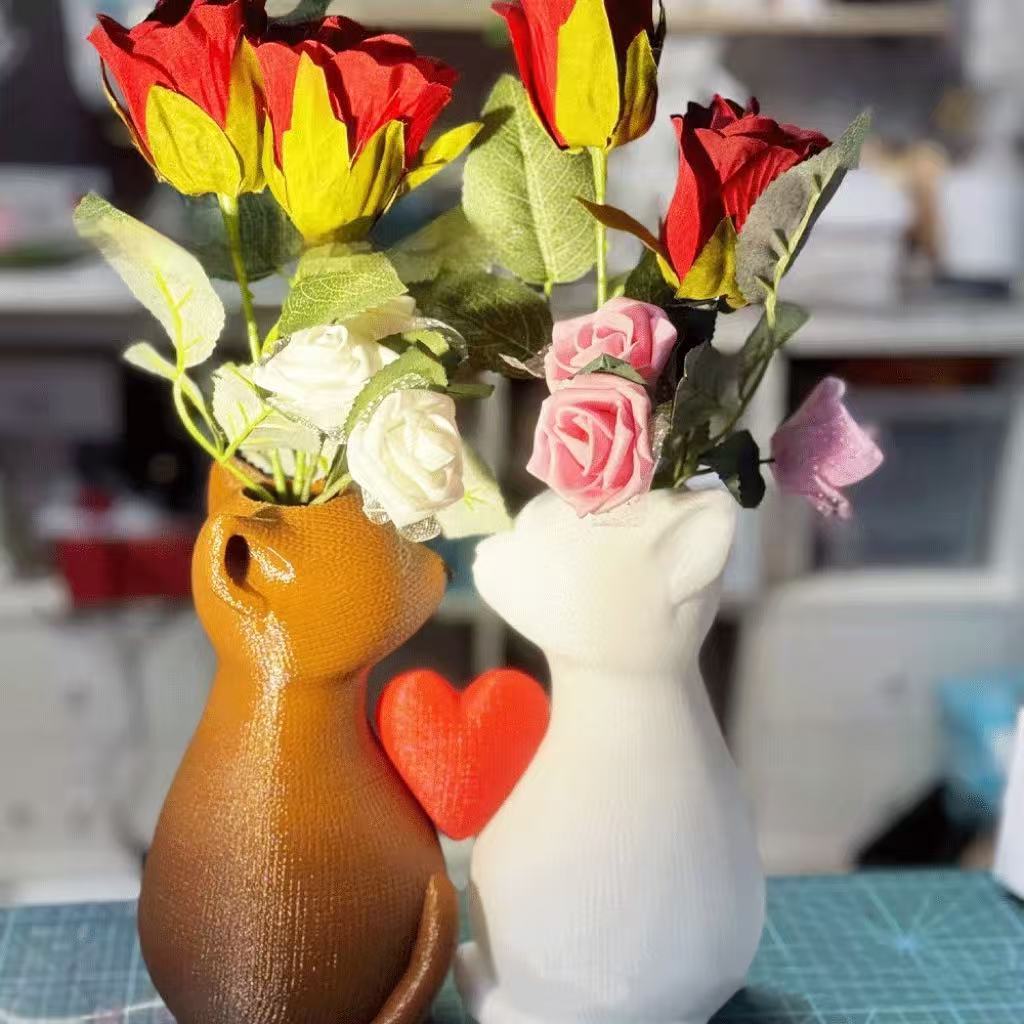 3D Printed Knitted Cat Flowerpot Bronze & White Decor - Tophatter Daily Deals