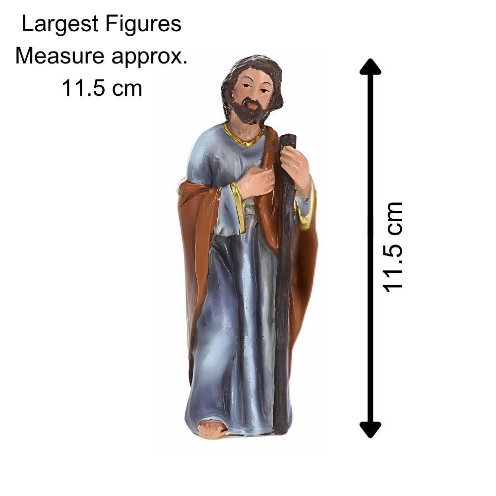 Traditional Nativity Set With 9 Detailed Figurines Nativity Set - Tophatter Daily Deals