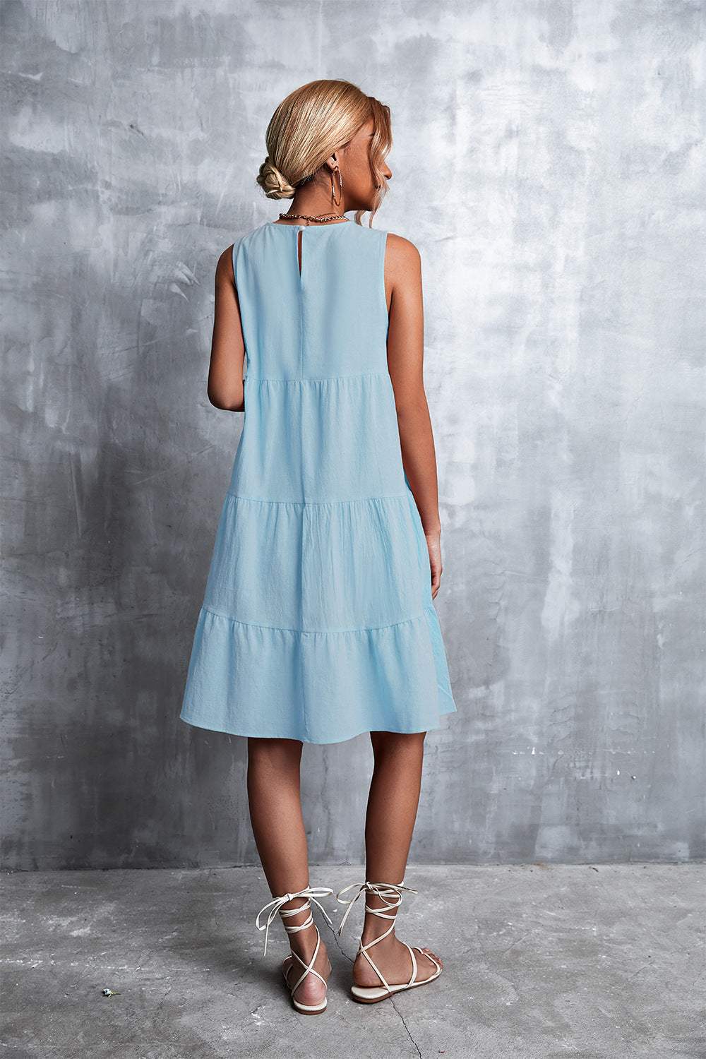 Sleeveless Round Neck Tiered Dress Casual Dresses - Tophatter Daily Deals