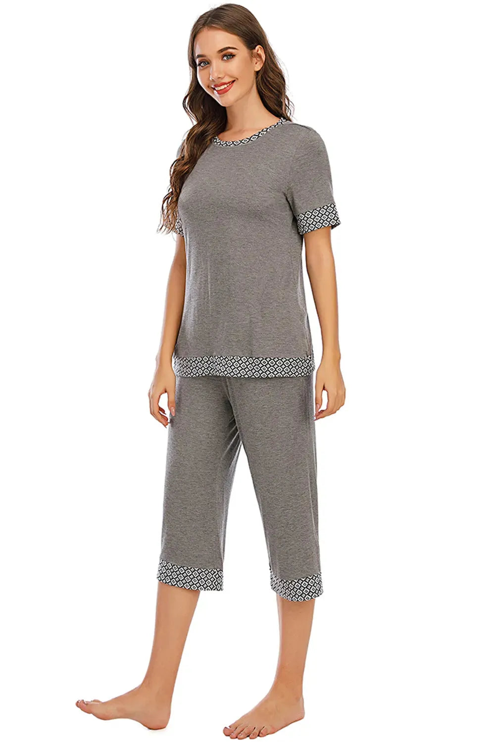 Round Neck Short Sleeve Top and Capris Pants Lounge Set Loungewear Sets - Tophatter Daily Deals