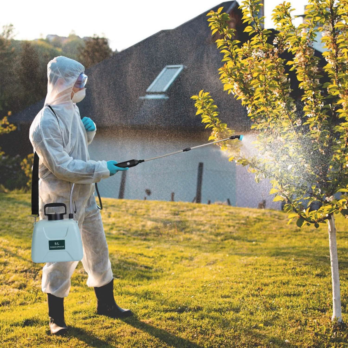 5L/1/3 Gallon Electric Plant Sprayer Telescopic Rechargeable with 3 Spray Sprouts Garden & Patio - Tophatter Daily Deals