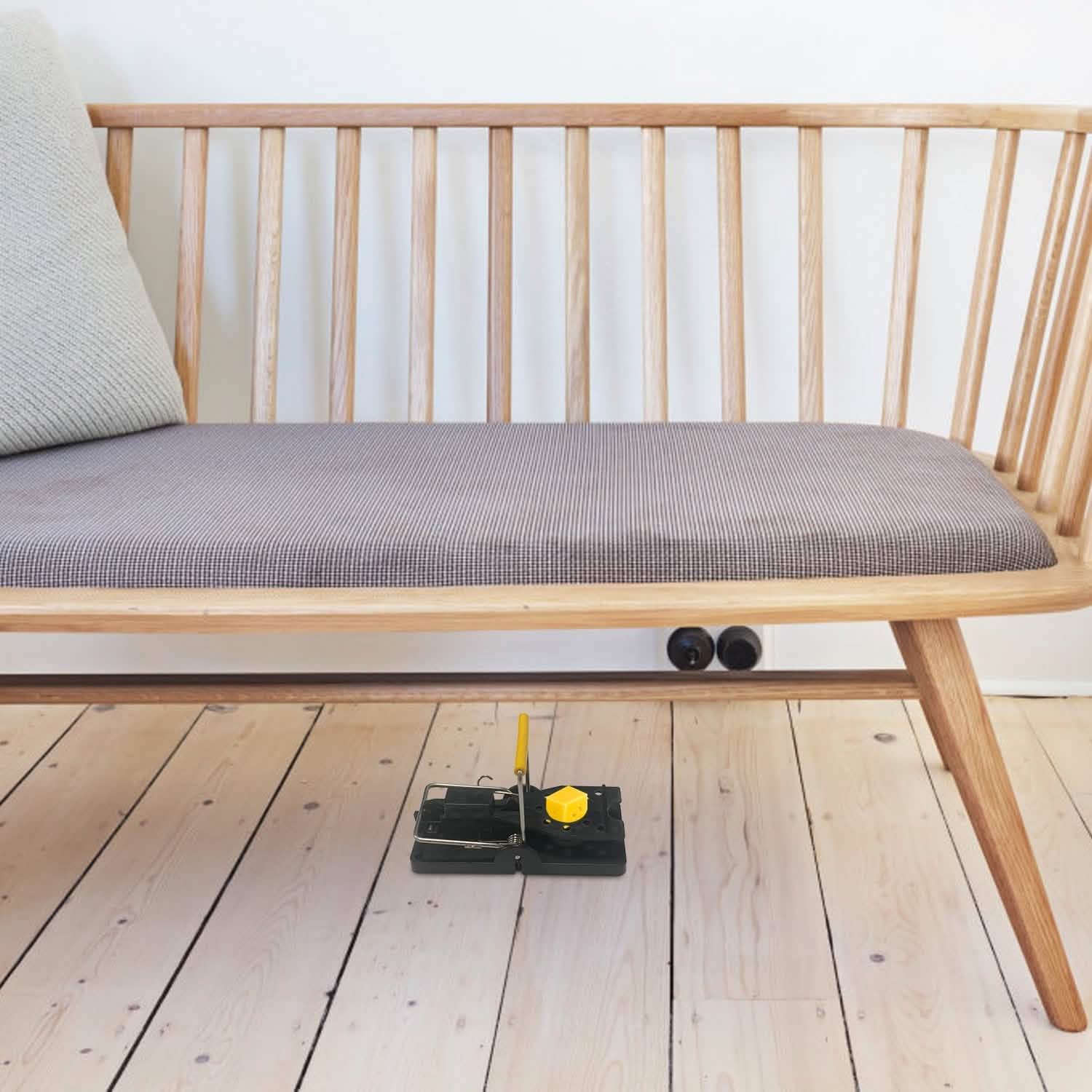 6-Pack: Reusable Mouse Traps Pest Control - Tophatter Daily Deals