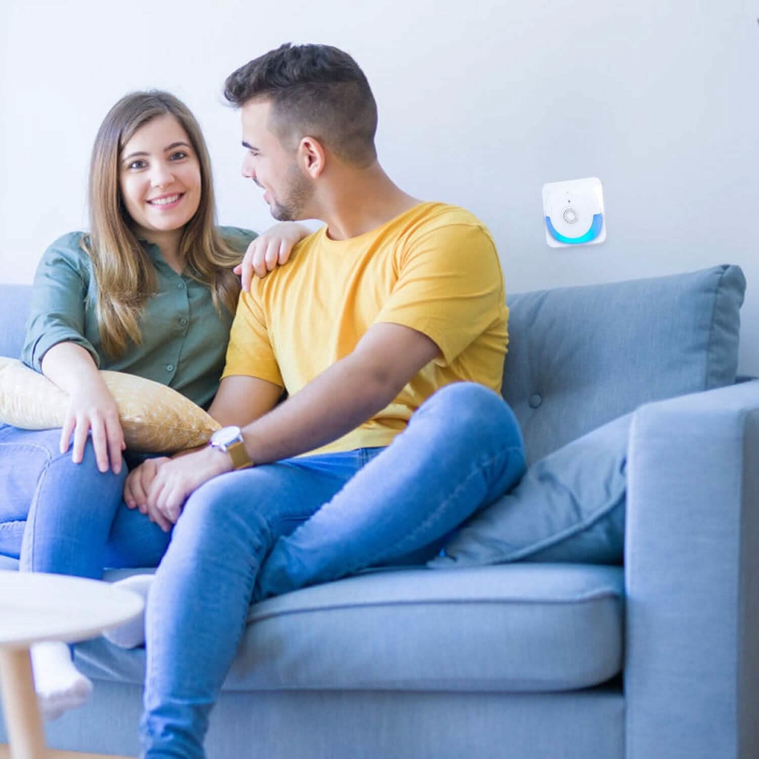 6-Pack: Ultrasonic Pest Repellers Plug-In Indoor Pest Control Mouse Repellent Pest Control - Tophatter Daily Deals