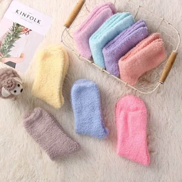6-Pairs: Women's Sinter Warm Socks Women's Socks & Hosiery - Tophatter Daily Deals
