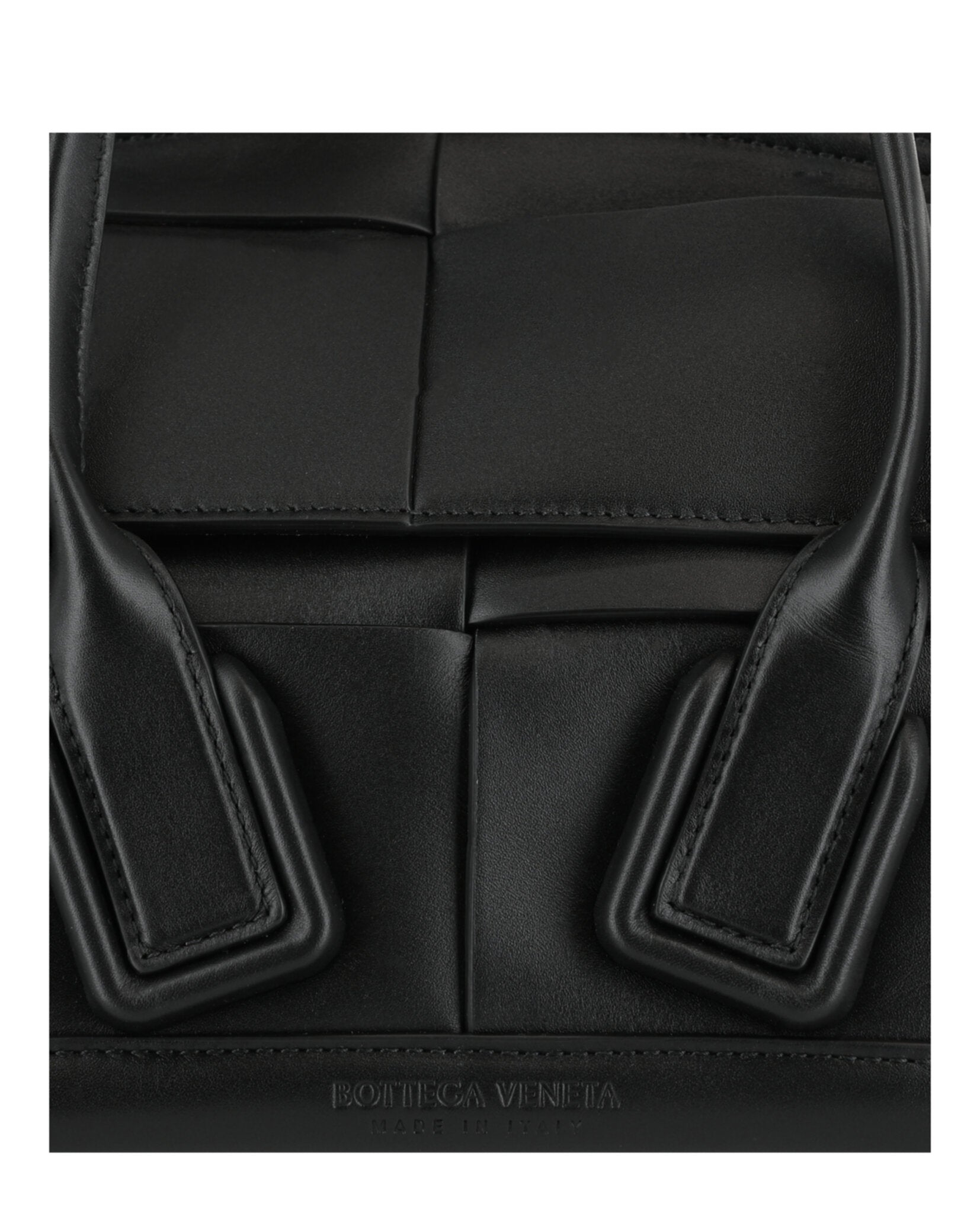 Bottega Veneta Arco 33 Mini Grainy Leather Top-Handle Bag Bags - Tophatter Daily Deals