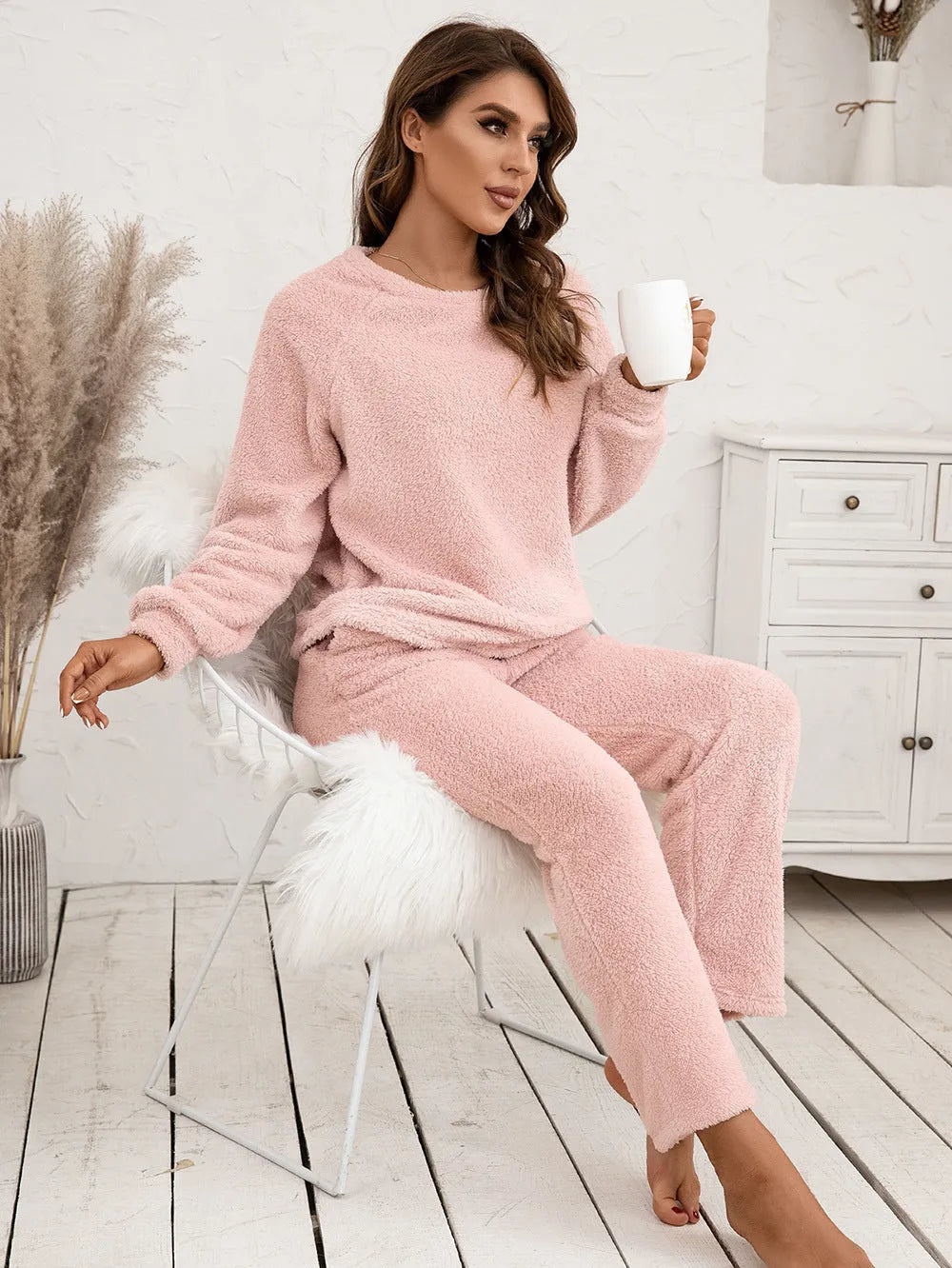 Teddy Long Sleeve Top and Pants Lounge Set Loungewear Sets - Tophatter Daily Deals