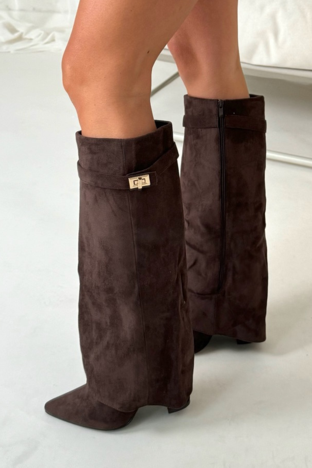 Supportive Women’s Knee-High Boots - Pointed Toe, Suede Brown - Suede - Tophatter Daily Deals