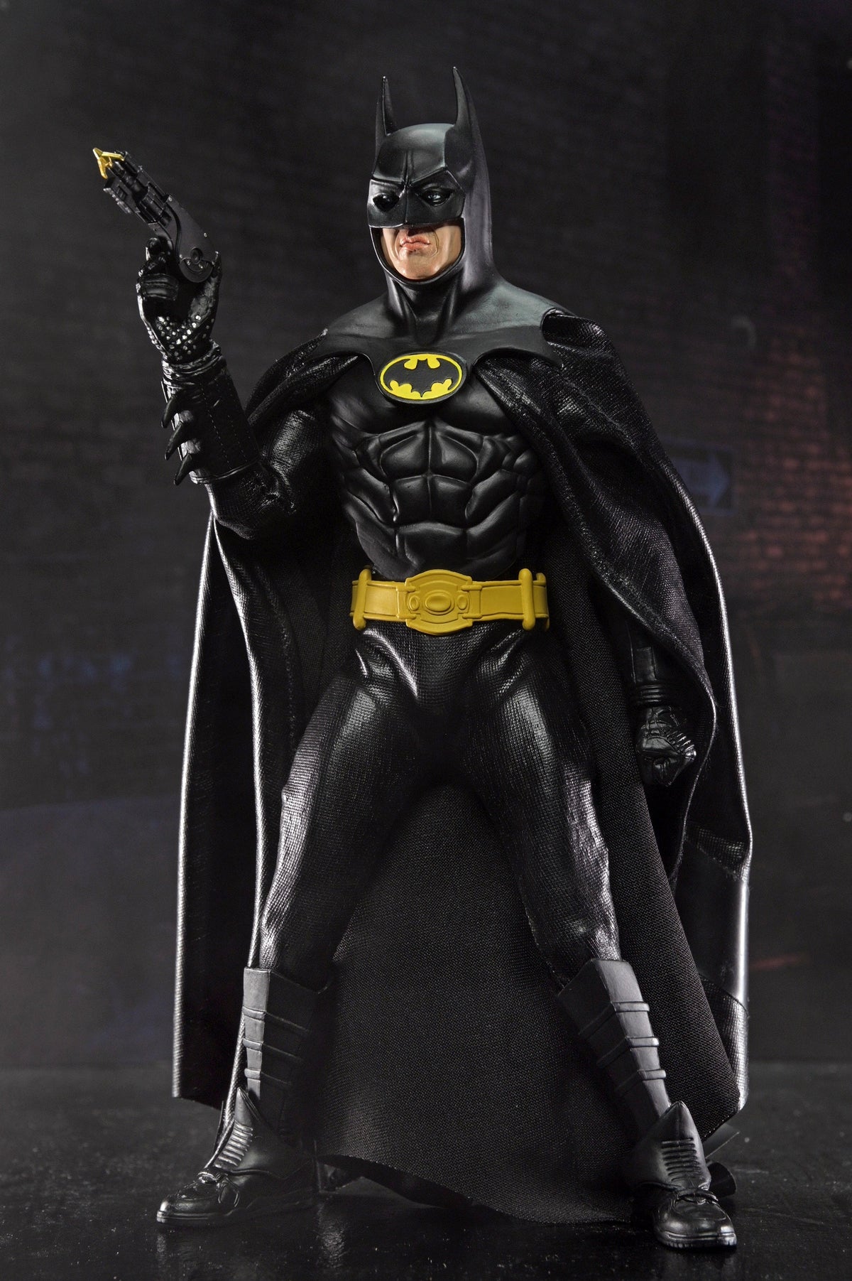 Batman (1989) – Batman Clothed Action Figure Action Figure - Tophatter Daily Deals