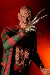 A Nightmare on Elm Street 3: Dream Warriors – Freddy Krueger 1:4 (18") Scale Action Figure Action Figure - Tophatter Daily Deals