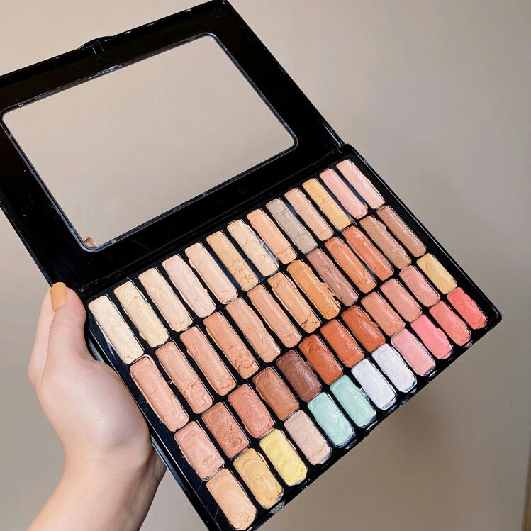50 Color Concealer Disc Covers Dark Circles And Redness 50Shades of Concealer 0 - Tophatter Daily Deals
