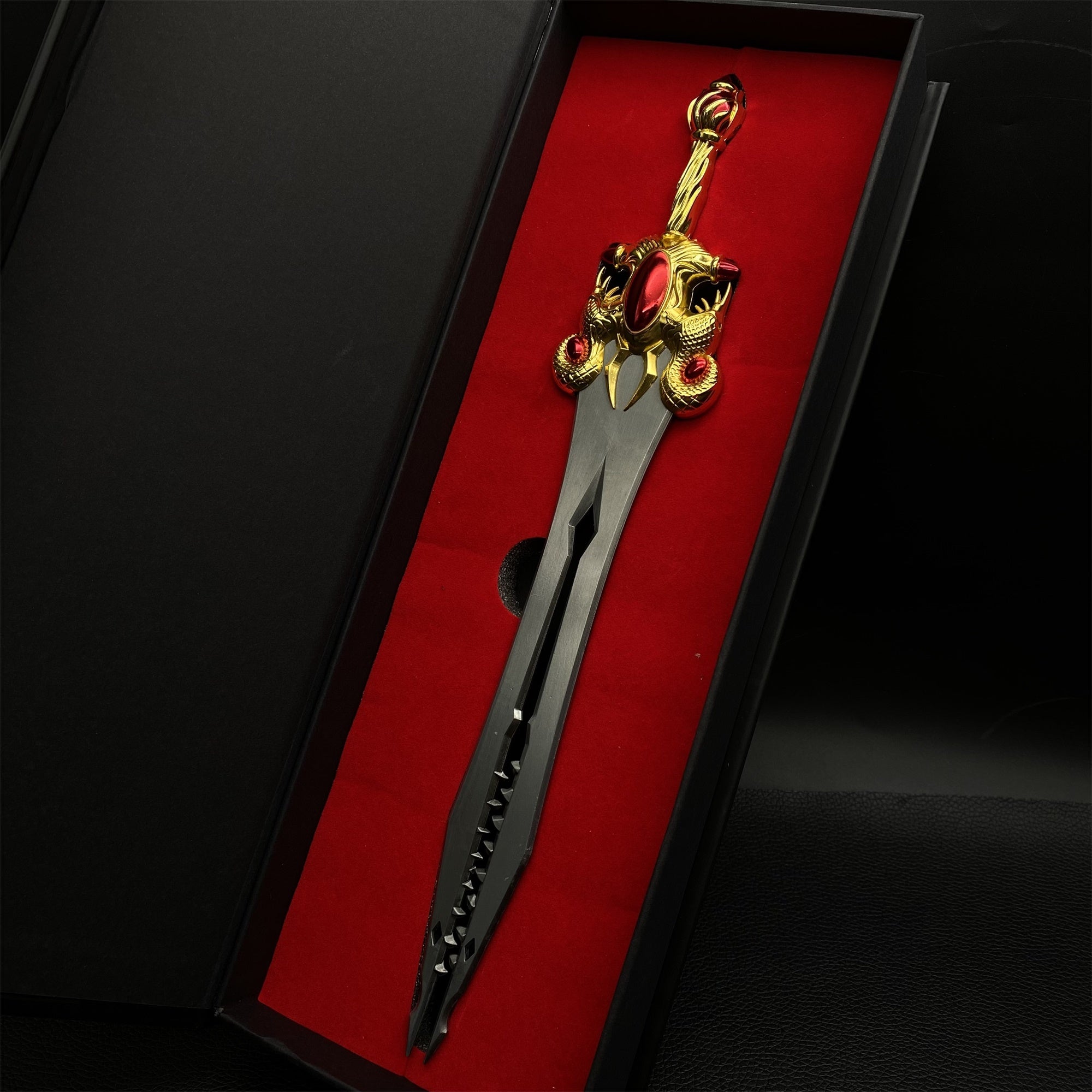 Dawnfang/Duskfang Sword Metal Replica 3 Options Dawnfang - Tophatter Daily Deals