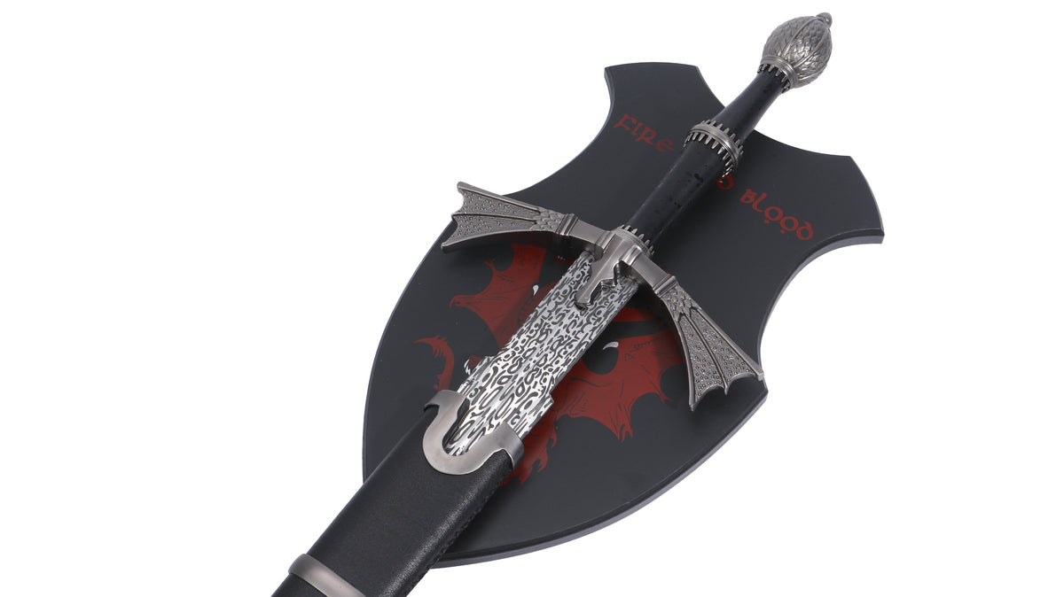 House Of The Dragon - Daemon Targaryen Dark Sister with Plaque and Scabbard Sword - Tophatter Daily Deals