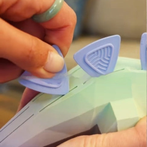 Stegosaurus Guitar Pick Holder 0 - Tophatter Daily Deals