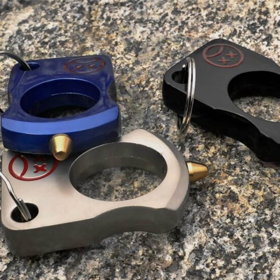 Knuckle duster Smiley Single Finger Spiked brass knuckles Self Defense Real-GS134 Pocket Knives - Tophatter Daily Deals