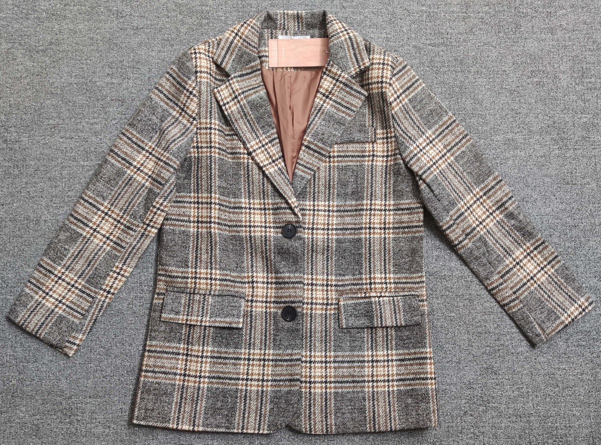 Warm Structured Women's Short Coat - Belted Plaid Wool 3D Changing Face Moving Picture Frame - Tophatter Daily Deals