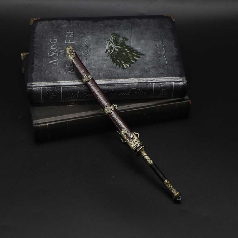 Seedling Knife - Tophatter Daily Deals