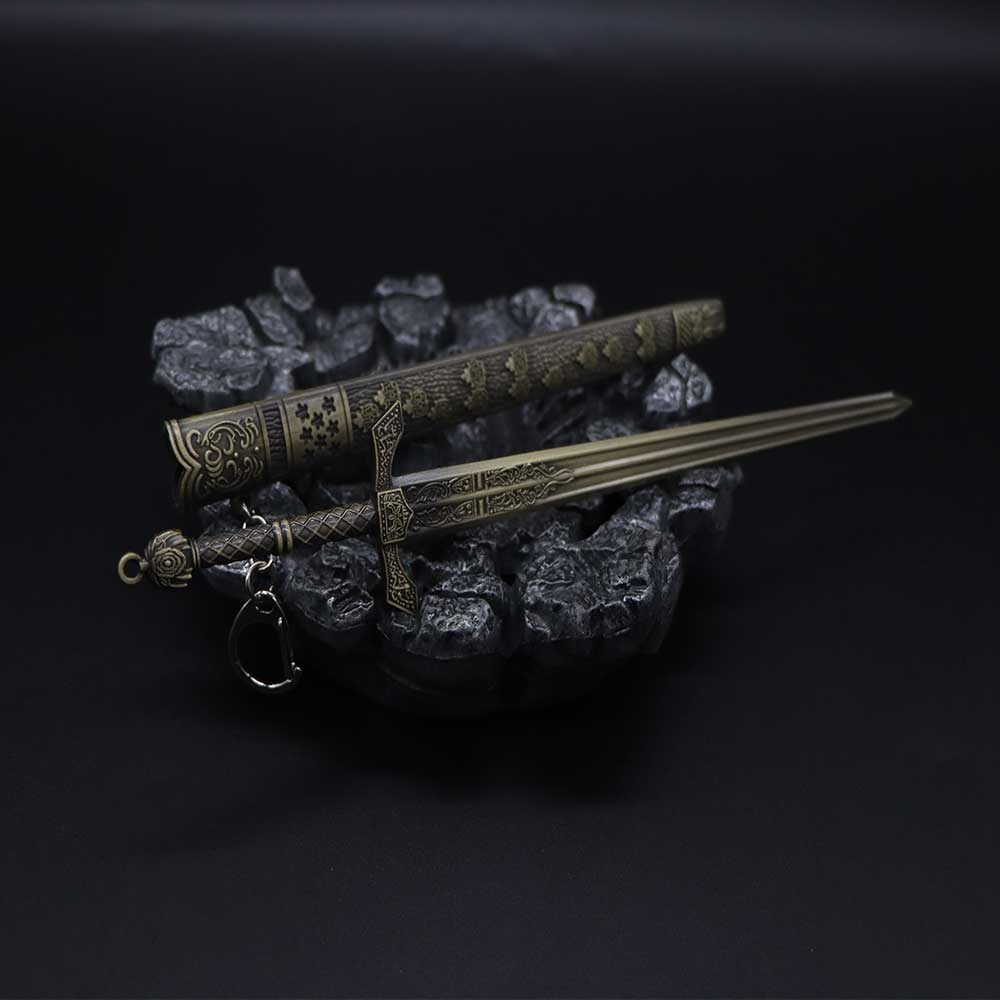 Giant Sword Of Exiled Knight Giant Sword Of Exiled Knight Only - Tophatter Daily Deals