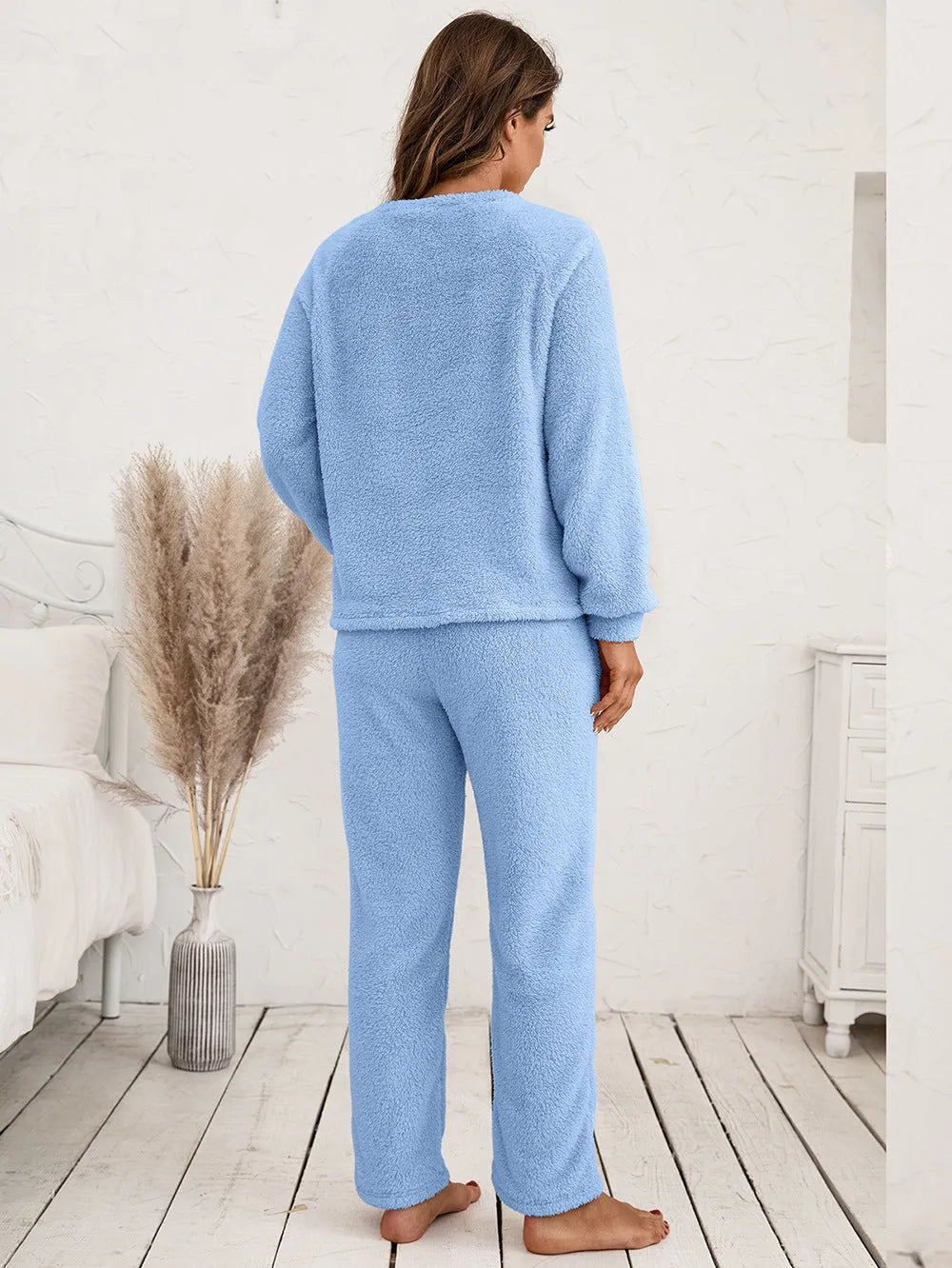 Teddy Long Sleeve Top and Pants Lounge Set Loungewear Sets - Tophatter Daily Deals