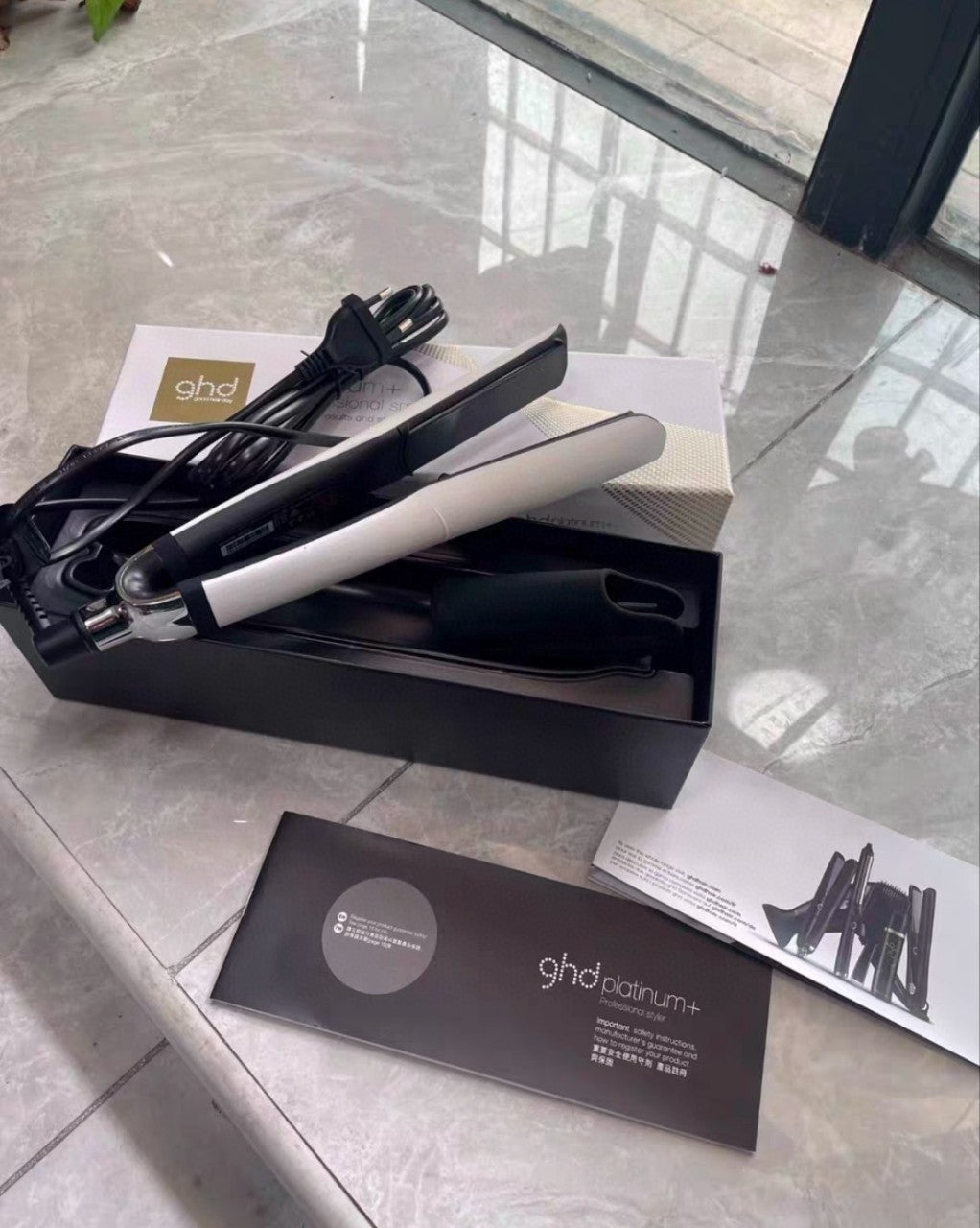 Black And White Platinum Dry Roll Straight Three-in-one Wired Hair Straightener 0 - Tophatter Daily Deals