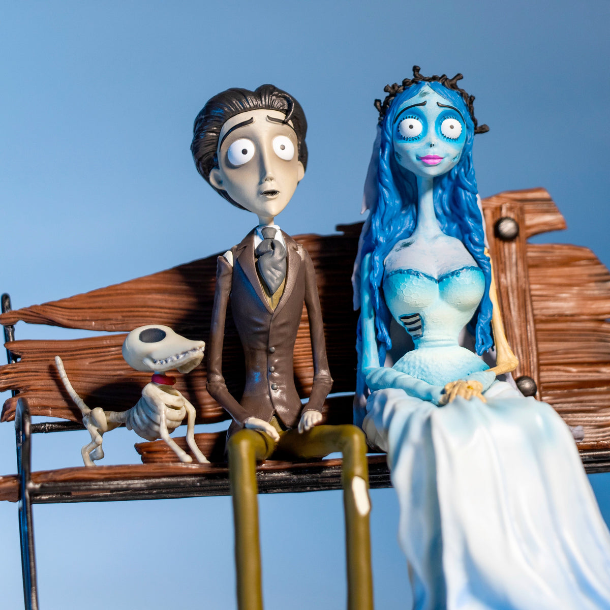 Corpse Bride – Victor, Emily & Scraps 25th Anniversary 1:10 Scale Limited Edition Figure Set Action Figure - Tophatter Daily Deals