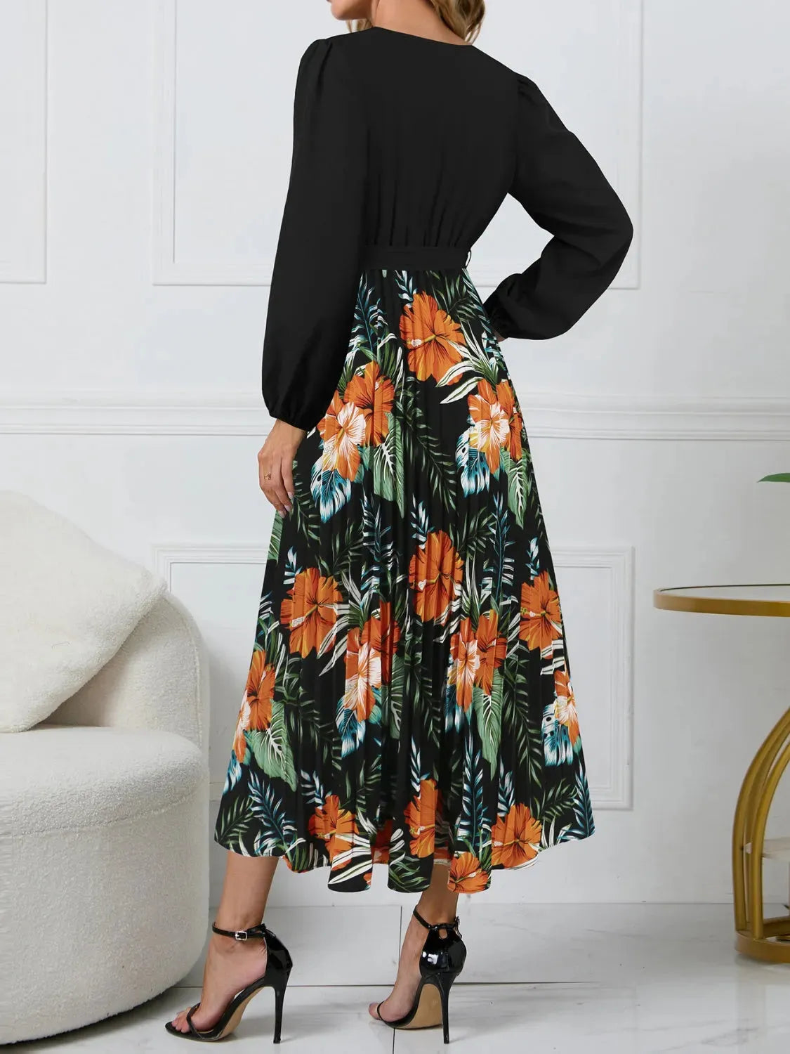 Pleated Printed Surplice Long Sleeve Dress Casual Dresses - Tophatter Daily Deals