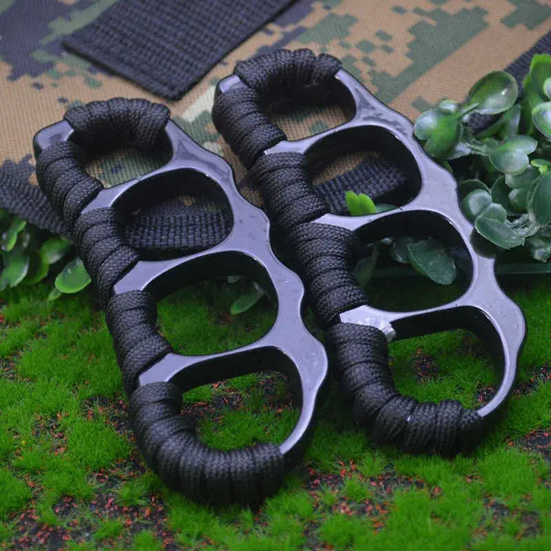 Brass Knuckles Ring Bracelet, Pea Pod Design, Finger Tiger Fist Buckle-GS133 Pocket Knives - Tophatter Daily Deals