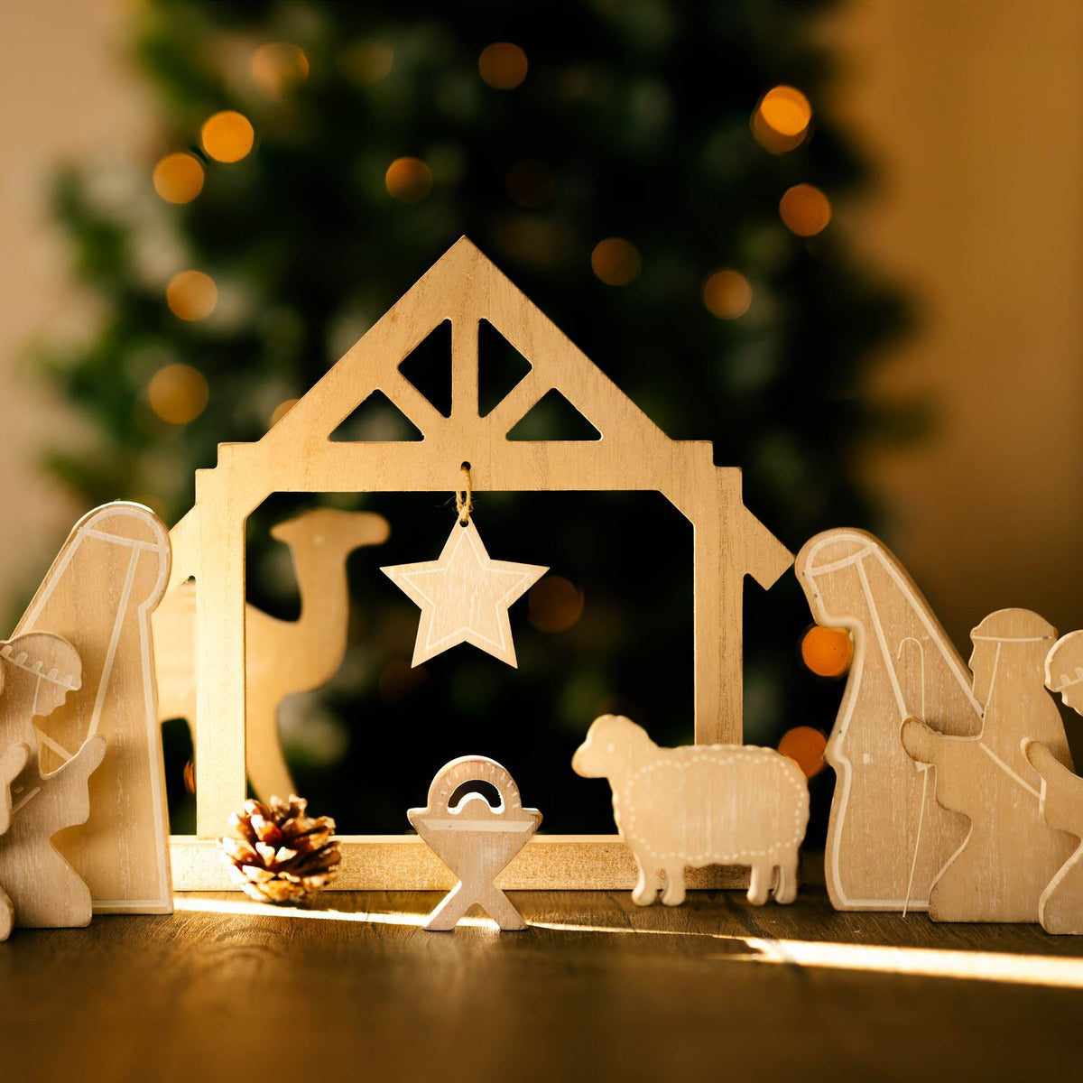 Handcrafted 10-Piece Wooden Nativity Set Traditional Nativity Scene with Figures Nativity Set - Tophatter Daily Deals
