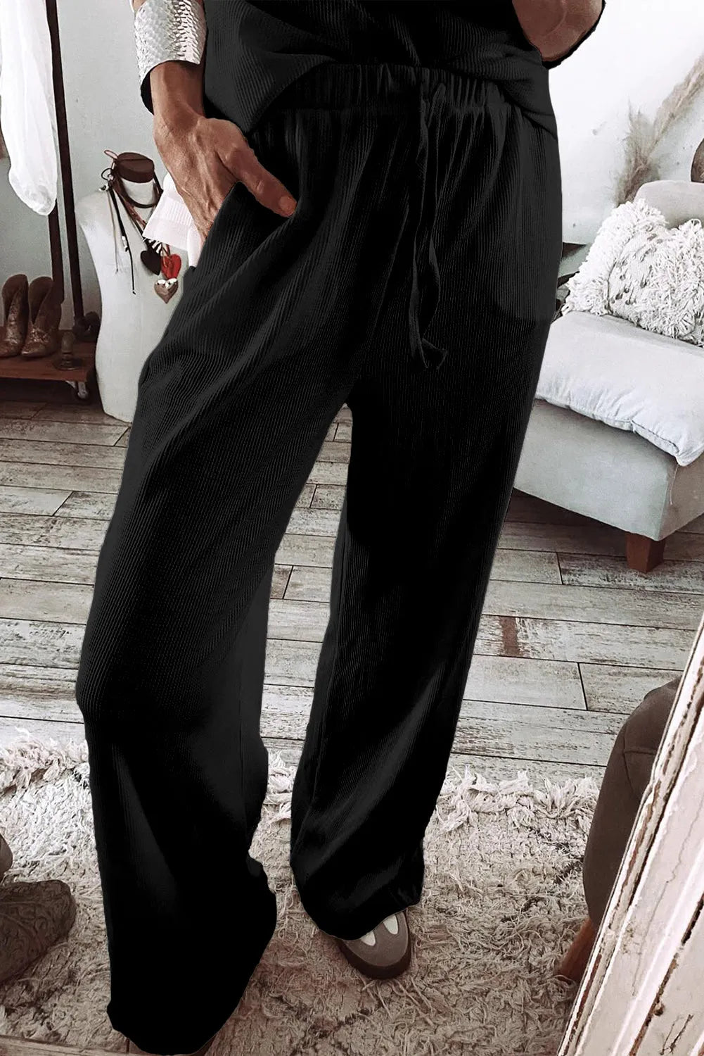 Black Textured Long Sleeve T Shirt and Pants Lounge Set Loungewear & Sleepwear/Loungewear - Tophatter Daily Deals