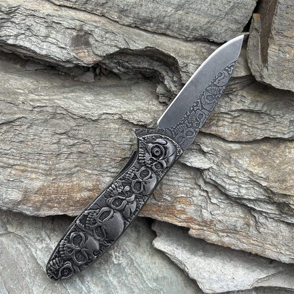 6 Skull Heads Folding Knife - Tophatter Daily Deals