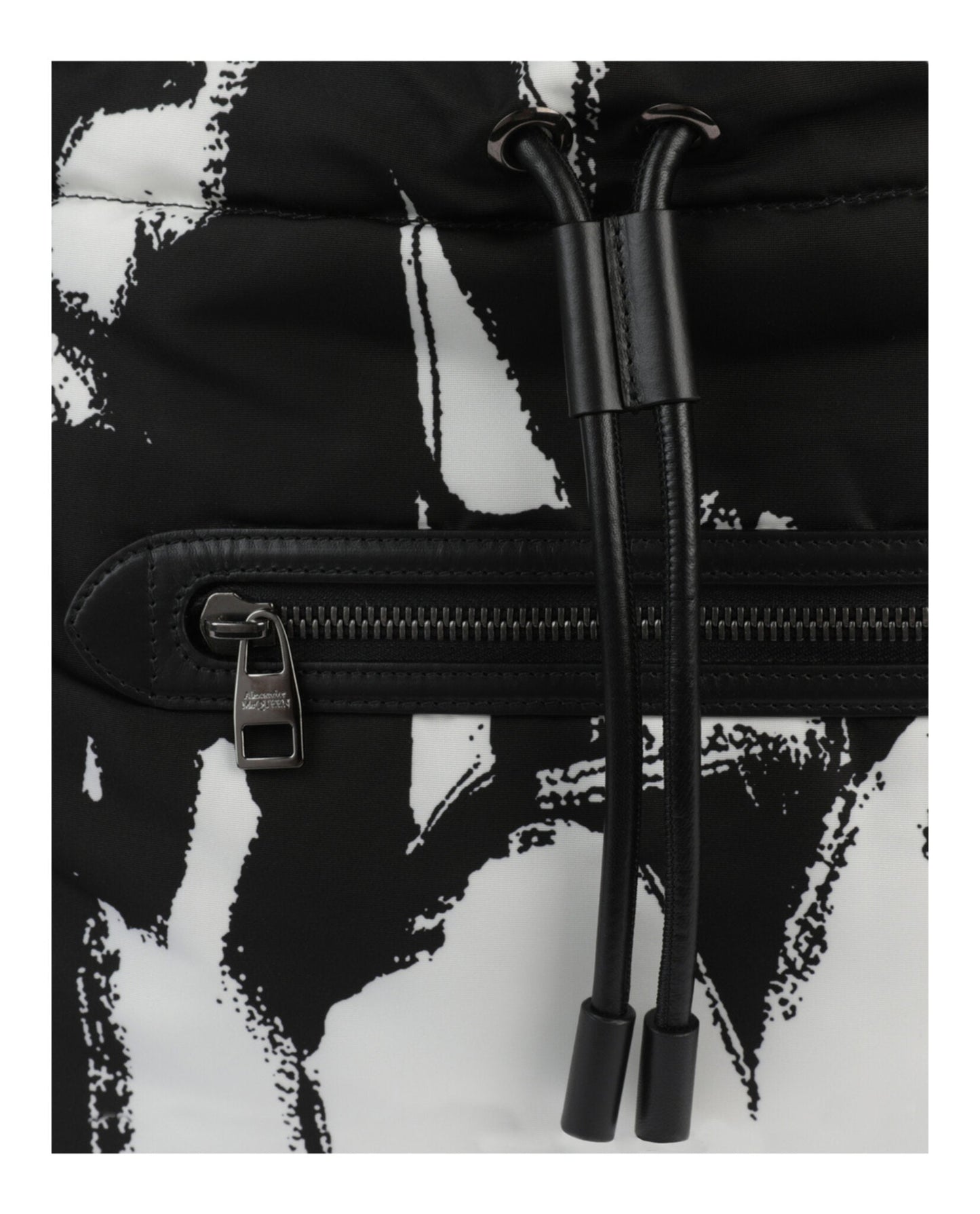 Alexander McQueen The Ball Bundle Shoulder Bag Bags - Tophatter Daily Deals