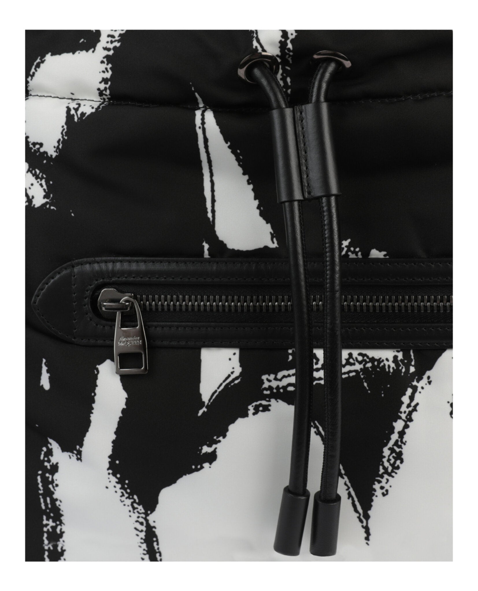 Alexander McQueen The Ball Bundle Shoulder Bag Bags - Tophatter Daily Deals