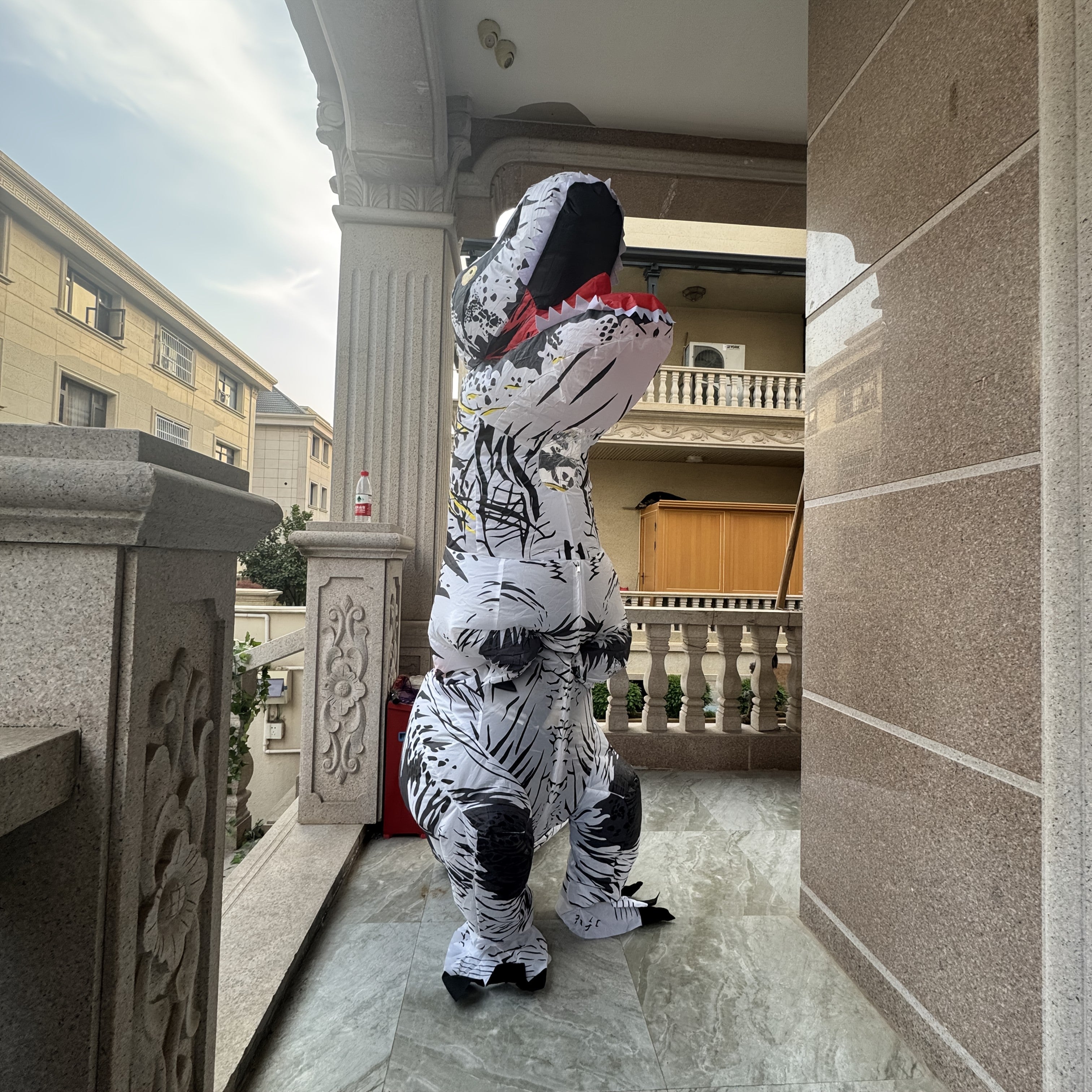 Dinosaur Inflatable Costume USB Powered for Halloween Halloween - Tophatter Daily Deals