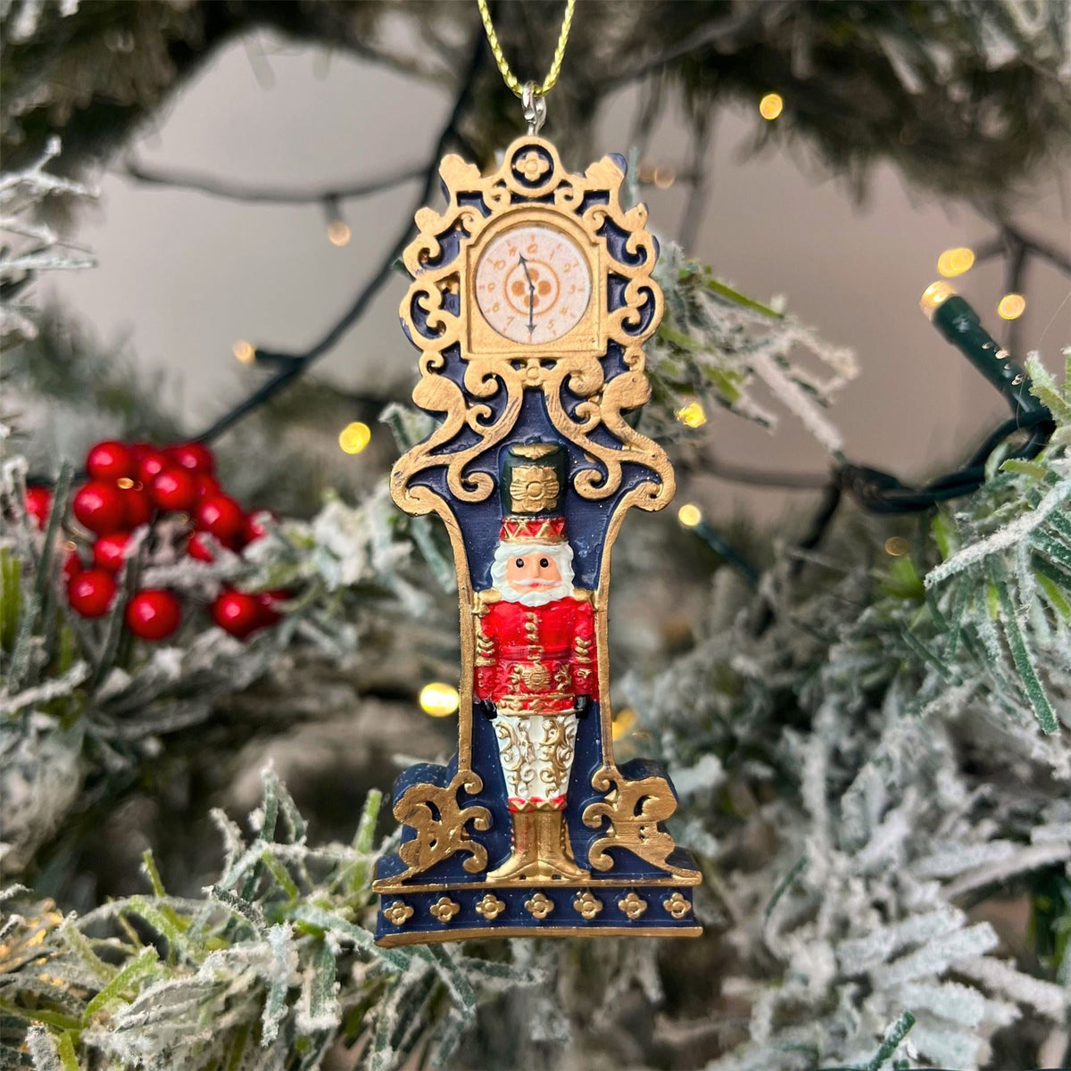 Clock with Nutcracker Christmas Bauble | Resin Christmas Tree Ornament - 9cm Baubles - Tophatter Daily Deals