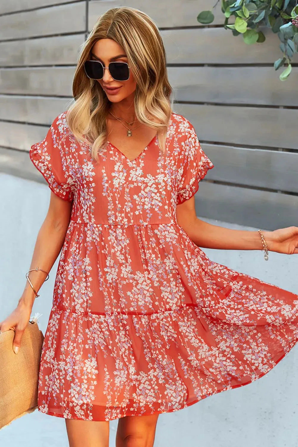 Printed V-Neck Short Sleeve Tiered Dress Casual Dresses - Tophatter Daily Deals