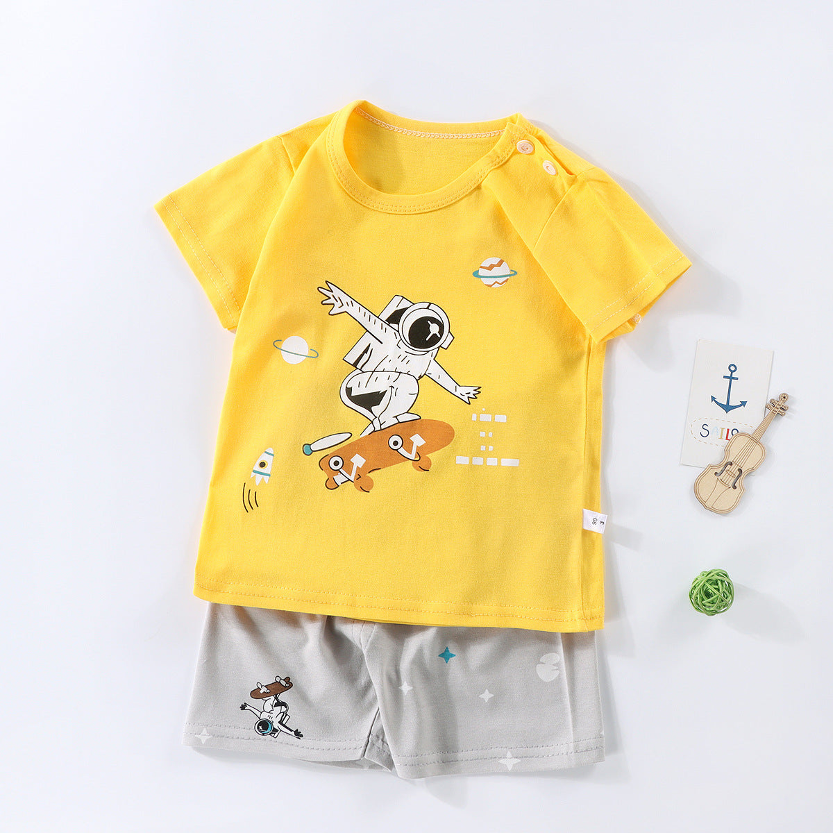 Boys And Girls Summer T-shirt Half Sleeve Suit Shorts Thin Skateboard Spaceman 0 - Tophatter Daily Deals