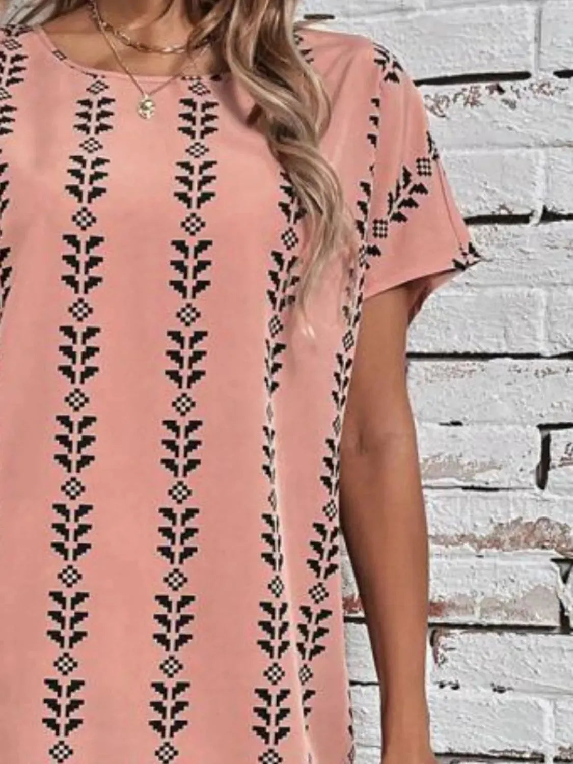 Printed Round Neck Short Sleeve Dress Casual Dresses - Tophatter Daily Deals