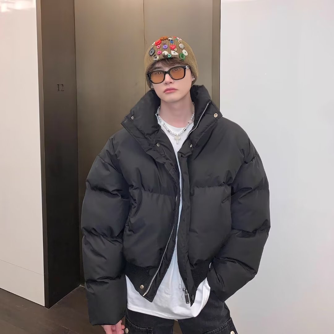Insulating Men's Short Puffer Coat - Boxy Cropped, Linen 3D Changing Face Moving Picture Frame - Tophatter Daily Deals