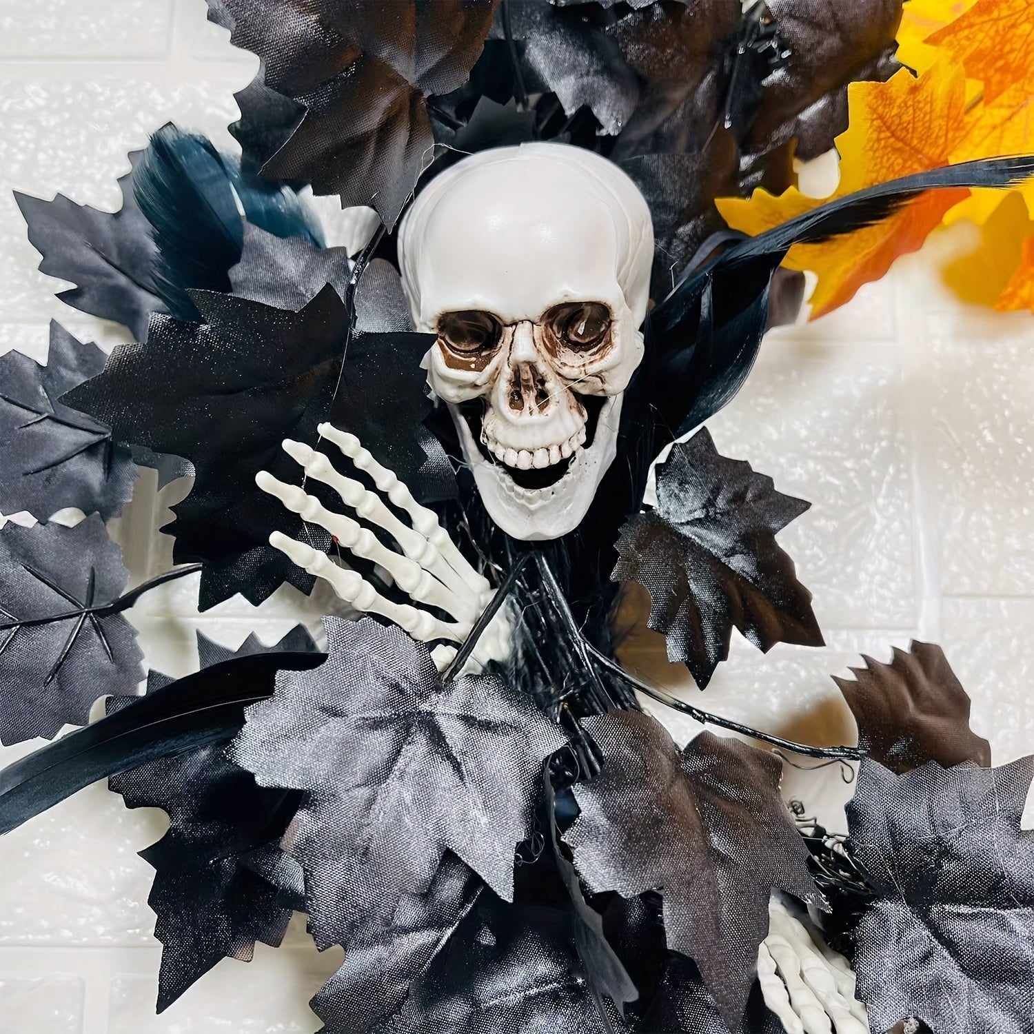 Skull Halloween Wreath Door Decor Halloween - Tophatter Daily Deals
