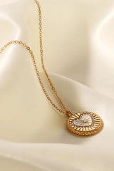 Heart Design Round Pendant Necklace Necklaces - Tophatter Daily Deals