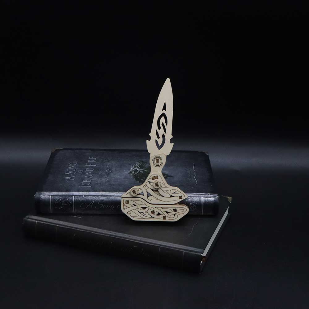 Wooden Shadow Knife 3D Puzzle Model - Tophatter Daily Deals