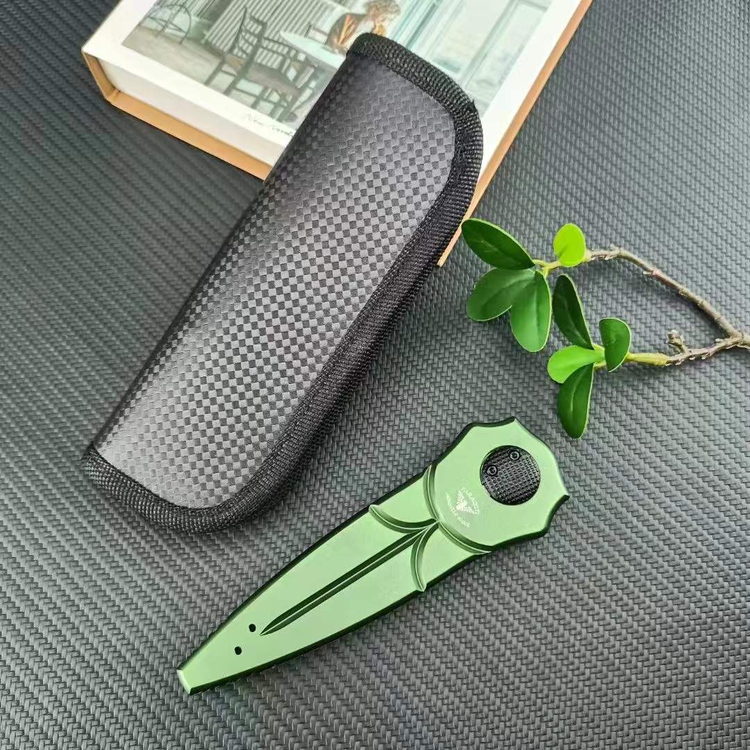 Piranha Series Gravity Knife - Tophatter Daily Deals