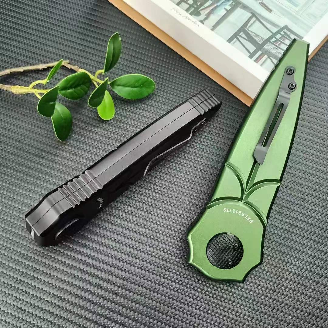 Piranha Series Gravity Knife - Tophatter Daily Deals
