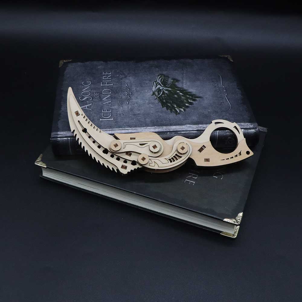 6 Cool Wooden Knife Model Kit 3D Blade Puzzle Toy - Tophatter Daily Deals
